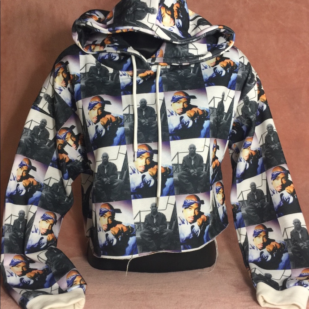 Tupac crop hoodie